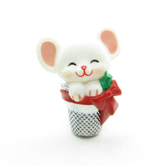 Hallmark mouse in thimble Christmas lapel pin