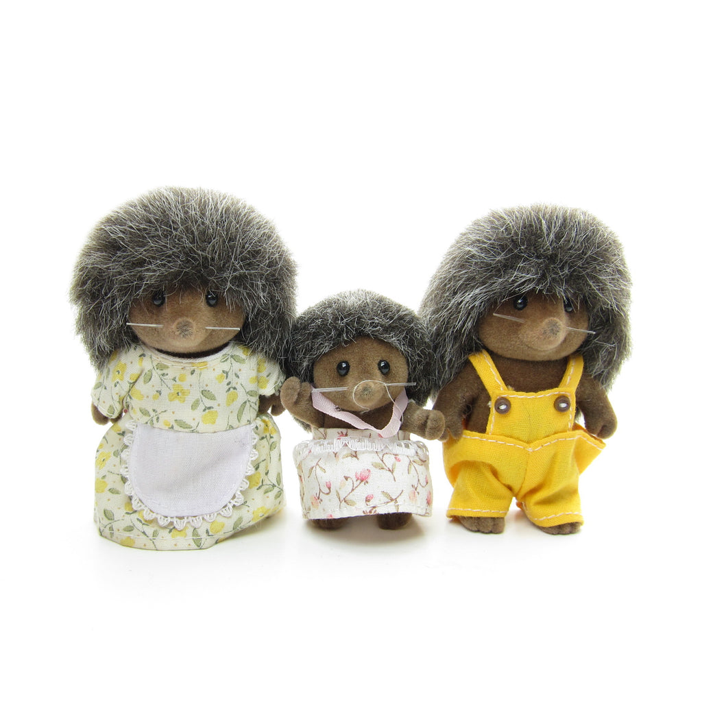 Sylvanian Families Dolls [Chocolat Rabbit Family] FS-46 – WAFUU JAPAN